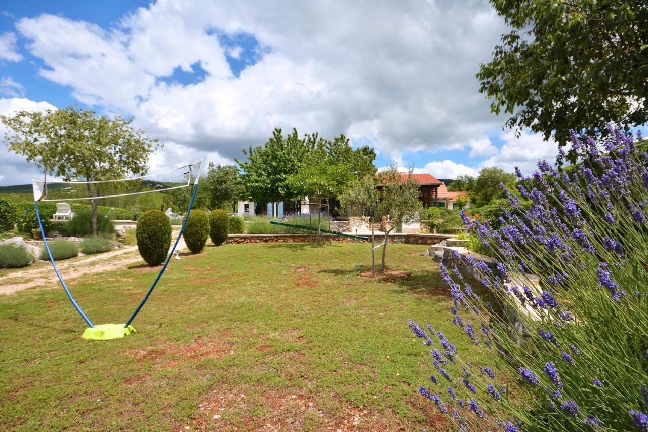 Holiday Home, Villa Bozic Cvrljevo Exteriér fotografie