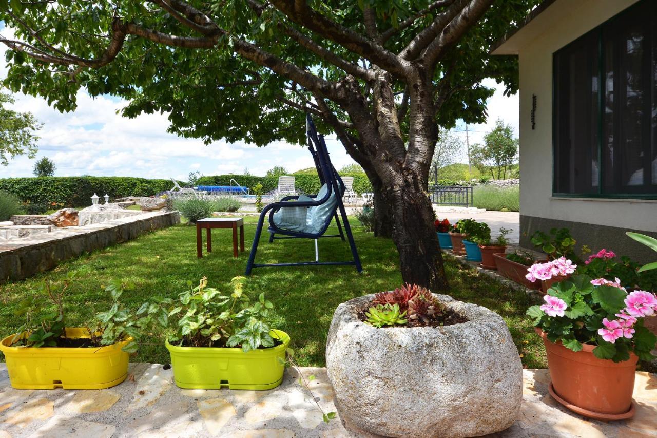 Holiday Home, Villa Bozic Cvrljevo Exteriér fotografie